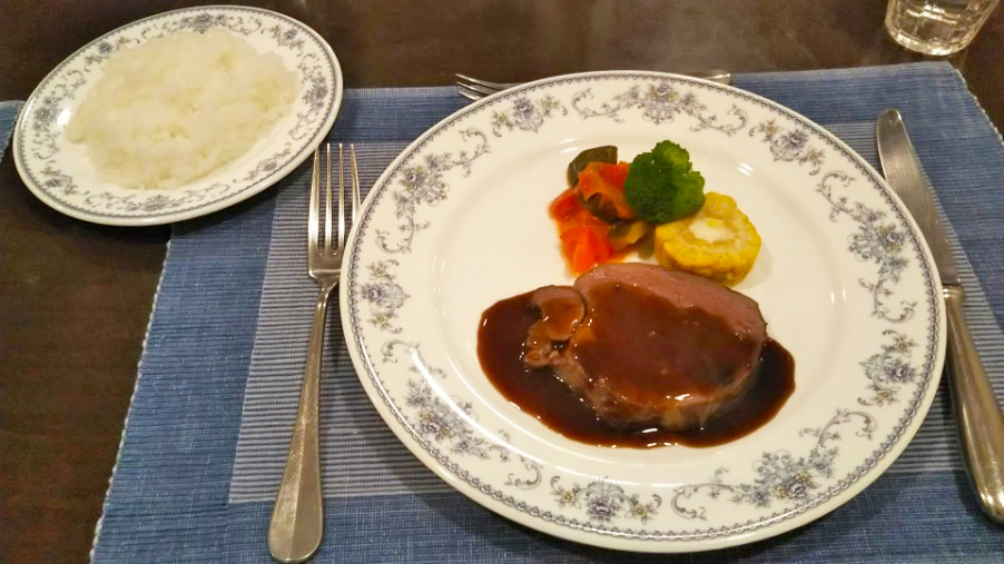 二日目の夕食・メインディッシュ